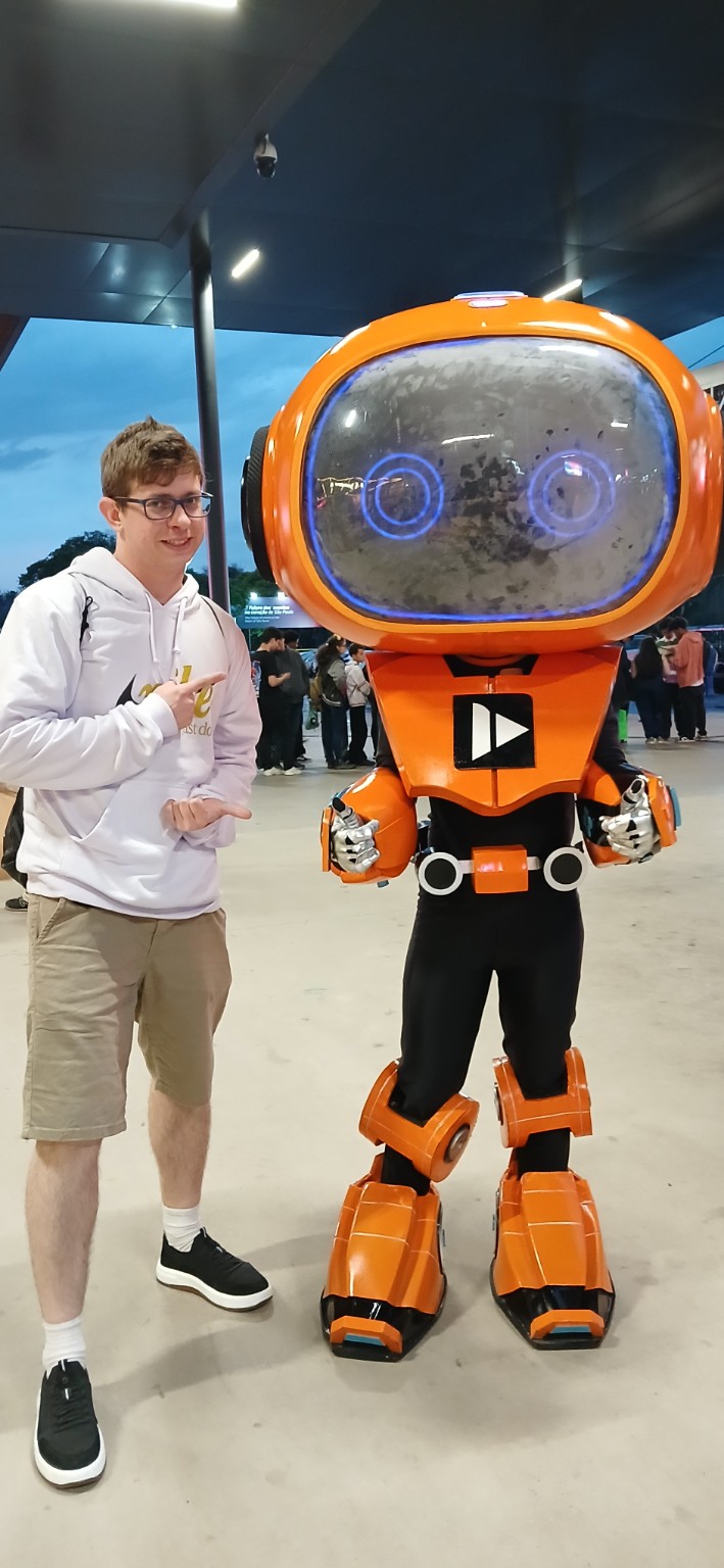 Vinicius Lima em evento de tecnologia